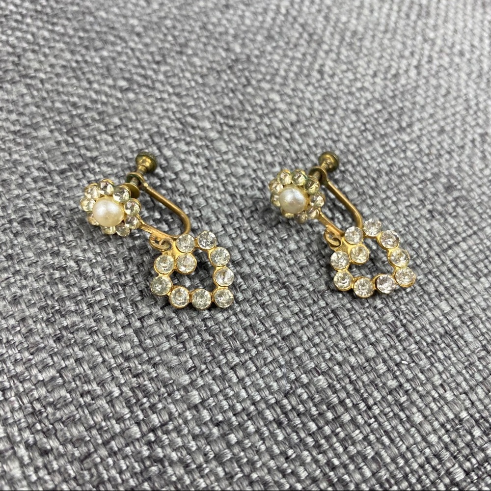 Vintage Heart Rhinestone Screw Back Earrings